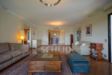 Apartamento à venda com 309m², 4 quartos e 4 vagas