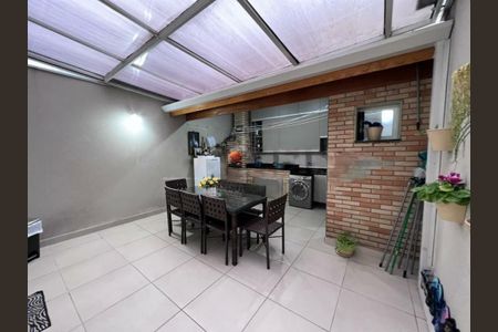 Casa à venda com 3 quartos, 175m² em Vila Anhanguera, São Paulo