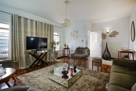 Casa à venda com 3 quartos, 200m² em Itaim Bibi, São Paulo