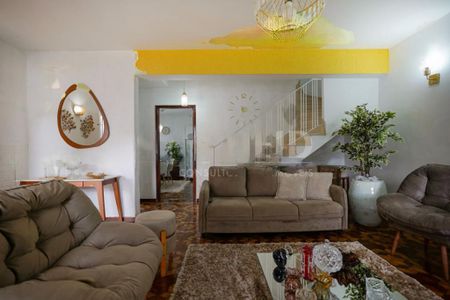 Casa à venda com 3 quartos, 200m² em Itaim Bibi, São Paulo