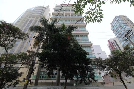 Apartamento à venda com 45m², 1 quarto e 1 vaga