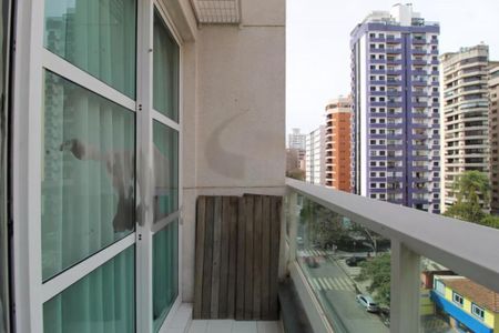 Apartamento à venda com 45m², 1 quarto e 1 vaga