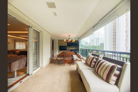 Apartamento à venda com 4 quartos, 310m² em Santo Amaro, São Paulo