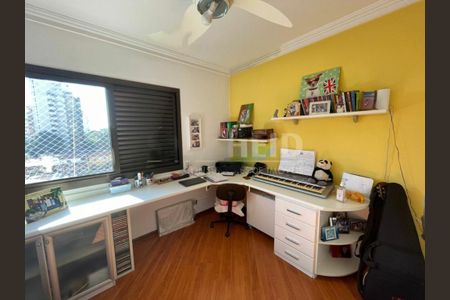 Apartamento à venda com 208m², 4 quartos e 3 vagas