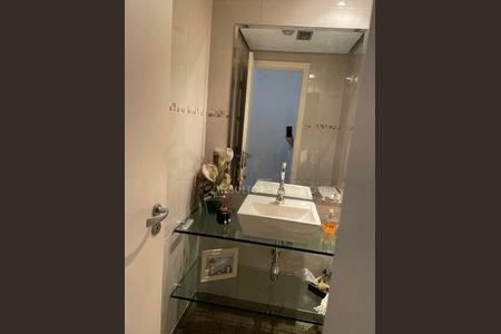 Apartamento à venda com 208m², 4 quartos e 3 vagas