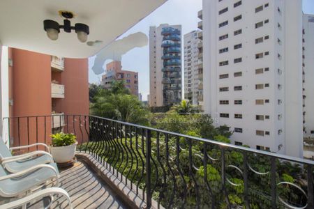 Apartamento à venda com 293m², 3 quartos e 4 vagas