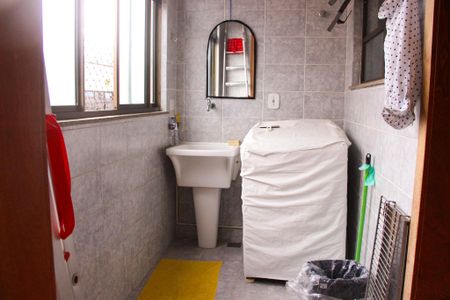 Apartamento para alugar com 180m², 2 quartos e 2 vagas Apartamento para alugar com 180m², 2 quartos e 2 vagasÁrea de Serviço