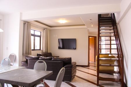 Apartamento para alugar com 180m², 2 quartos e 2 vagas Apartamento para alugar com 180m², 2 quartos e 2 vagasSala