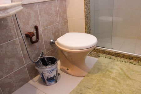Apartamento para alugar com 180m², 2 quartos e 2 vagas Apartamento para alugar com 180m², 2 quartos e 2 vagasbanheiro social 02
