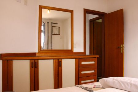 Apartamento para alugar com 180m², 2 quartos e 2 vagas Apartamento para alugar com 180m², 2 quartos e 2 vagasQuarto 2