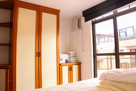 Apartamento para alugar com 180m², 2 quartos e 2 vagas Apartamento para alugar com 180m², 2 quartos e 2 vagasSuíte 1