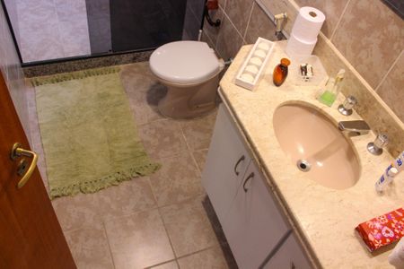 Apartamento para alugar com 180m², 2 quartos e 2 vagas Apartamento para alugar com 180m², 2 quartos e 2 vagasSuíte 2