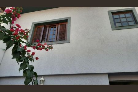 Casa à venda com 3 quartos, 134m² em Vila Campo Grande, São Paulo