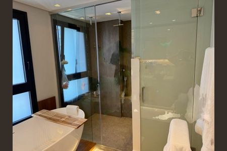 Apartamento à venda com 250m², 4 quartos e sem vaga