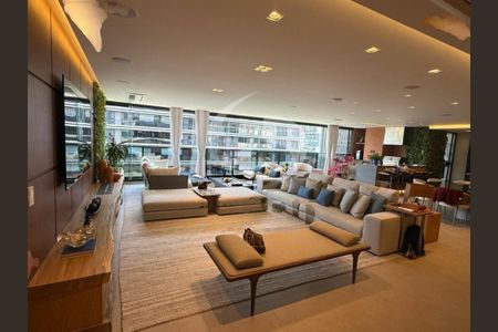 Apartamento à venda com 250m², 4 quartos e sem vaga