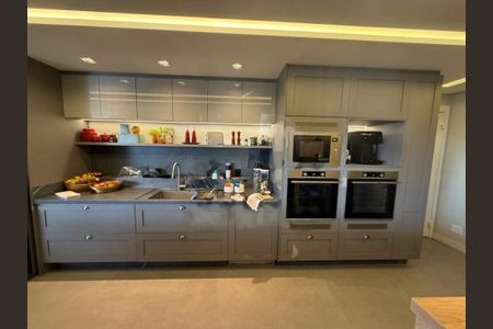 Apartamento à venda com 250m², 4 quartos e sem vaga