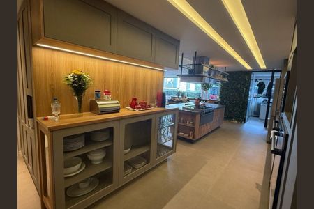 Apartamento à venda com 250m², 4 quartos e sem vaga