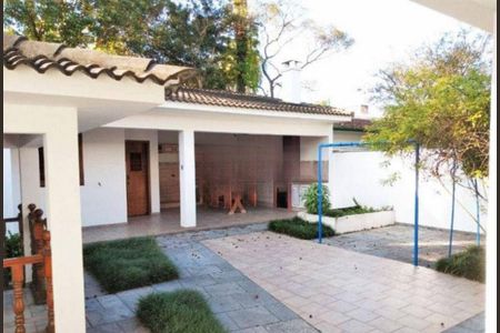 Casa à venda com 4 quartos, 430m² em Granja Julieta, São Paulo