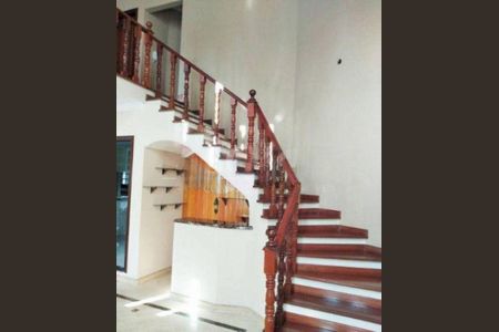 Casa à venda com 4 quartos, 430m² em Granja Julieta, São Paulo