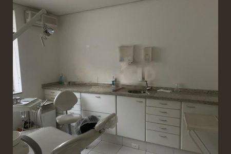 Casa à venda com 3 quartos, 110m² em Chácara Santo Antônio (Zona Sul), São Paulo
