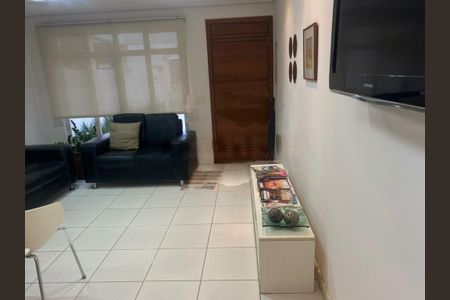 Casa à venda com 3 quartos, 110m² em Chácara Santo Antônio (Zona Sul), São Paulo