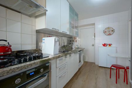 Apartamento à venda com 120m², 3 quartos e 2 vagas