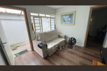 Casa à venda com 2 quartos, 140m² em Campo Grande, São Paulo
