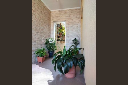 Casa à venda com 255m², 4 quartos e 4 vagas