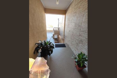 Casa à venda com 255m², 4 quartos e 4 vagas