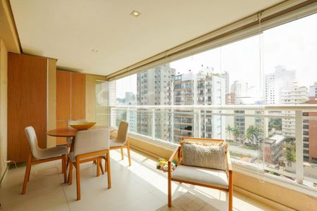 Apartamento à venda com 184m², 3 quartos e 4 vagas