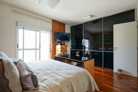 Apartamento à venda com 3 quartos, 184m² em Real Parque, São Paulo