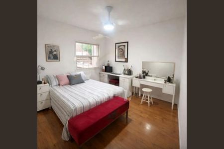 Casa à venda com 3 quartos, 110m² em Campo Grande, São Paulo