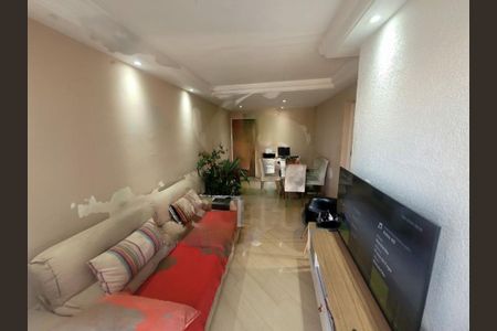 Apartamento à venda com 58m², 2 quartos e 1 vaga