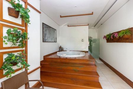 Apartamento à venda com 1 quarto, 53m² em Vila Alexandria, São Paulo