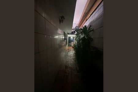 Casa à venda com 4 quartos, 180m² em Terceira Divisão de Interlagos, São Paulo