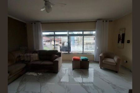 Casa à venda com 199m², 3 quartos e 5 vagas