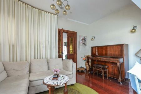 Casa à venda com 3 quartos, 548m² em Cursino, São Paulo