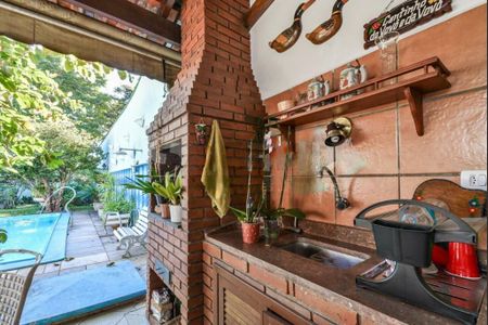 Casa à venda com 3 quartos, 548m² em Cursino, São Paulo