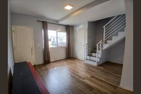 Casa à venda com 3 quartos, 87m² em Rio Bonito, São Paulo