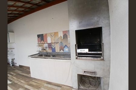Casa à venda com 87m², 3 quartos e 2 vagas