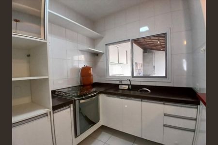 Casa à venda com 87m², 3 quartos e 2 vagas
