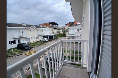 Casa à venda com 87m², 3 quartos e 2 vagas