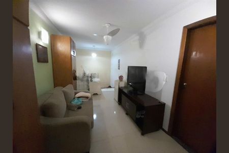 Casa à venda com 3 quartos, 175m² em Jardim das Imbuias, São Paulo