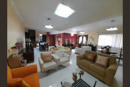 Casa à venda com 3 quartos, 175m² em Jardim das Imbuias, São Paulo