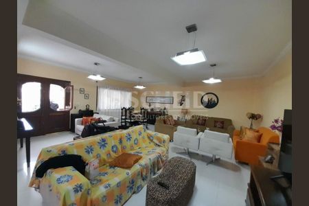 Casa à venda com 3 quartos, 175m² em Jardim das Imbuias, São Paulo