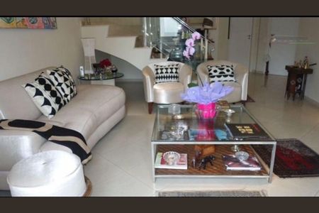 Apartamento à venda com 2 quartos, 340m² em Vila Uberabinha, São Paulo