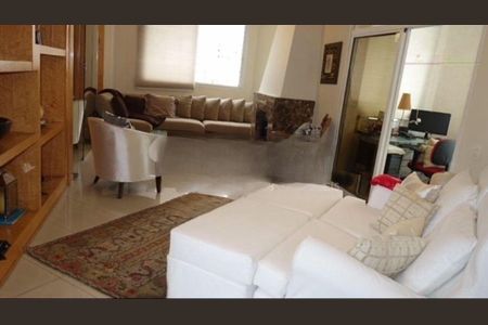 Apartamento à venda com 2 quartos, 340m² em Vila Uberabinha, São Paulo