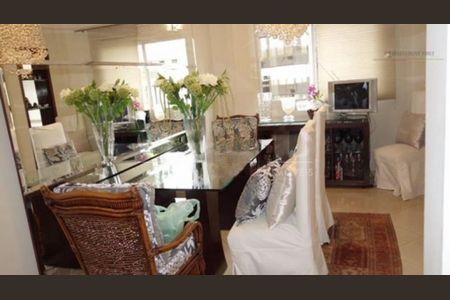 Apartamento à venda com 2 quartos, 340m² em Vila Uberabinha, São Paulo