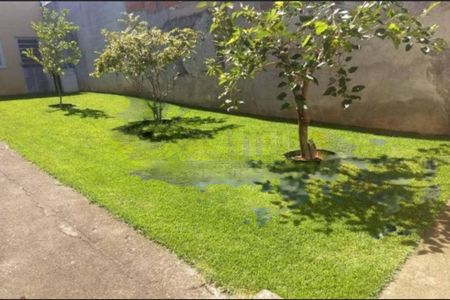Casa à venda com 90m², 2 quartos e 4 vagas