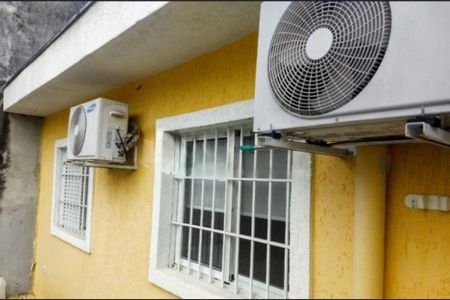 Casa à venda com 90m², 2 quartos e 4 vagas